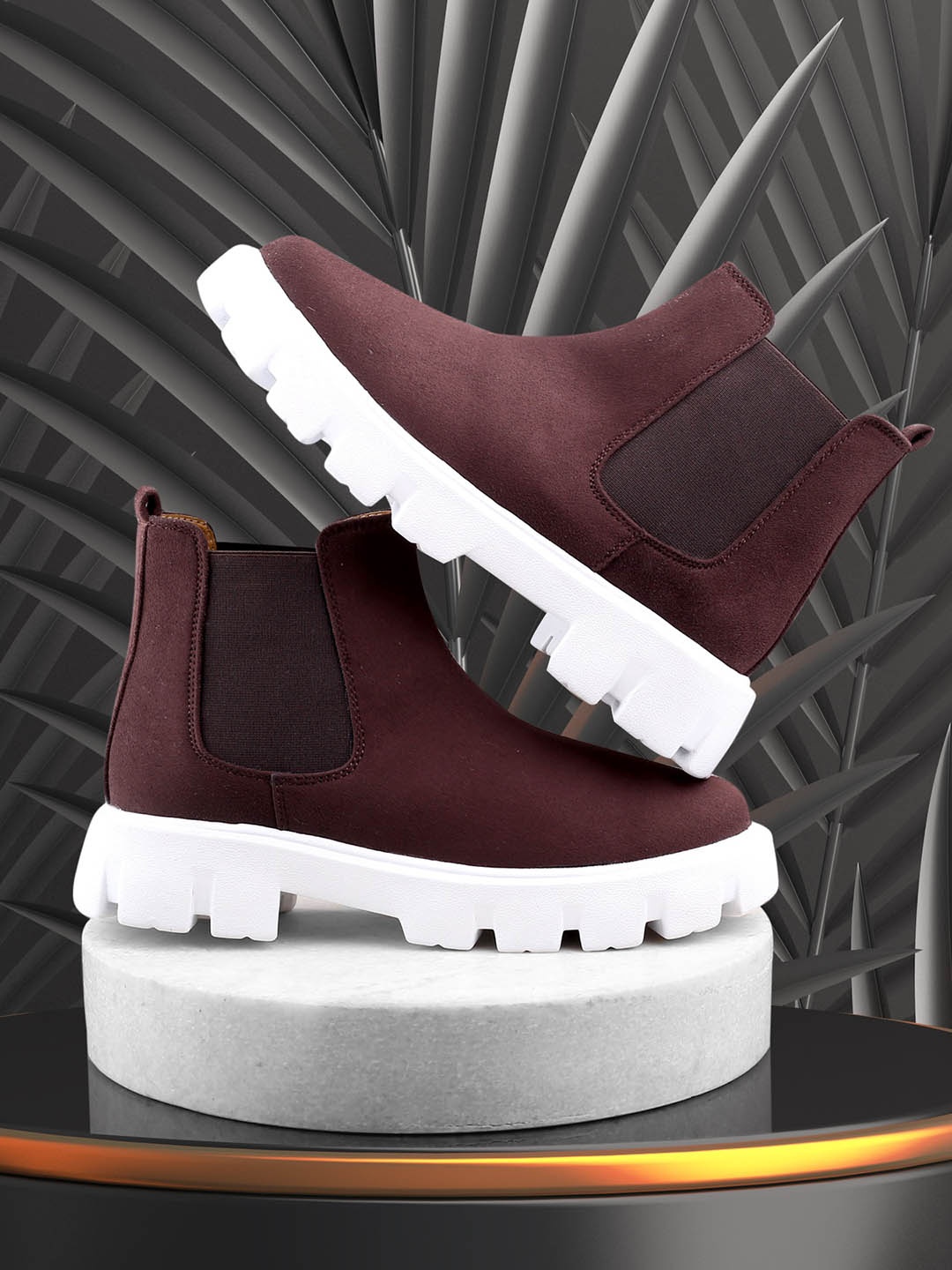 

Bxxy Men Heeled Mid-Top Suede Chelsea Boots, Brown