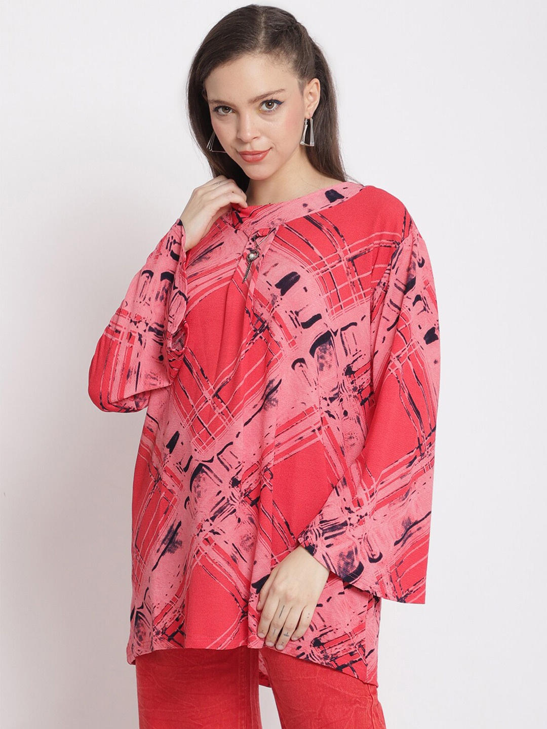 

The Mini NEEDLE Printed Flared Sleeves Longline Top, Red