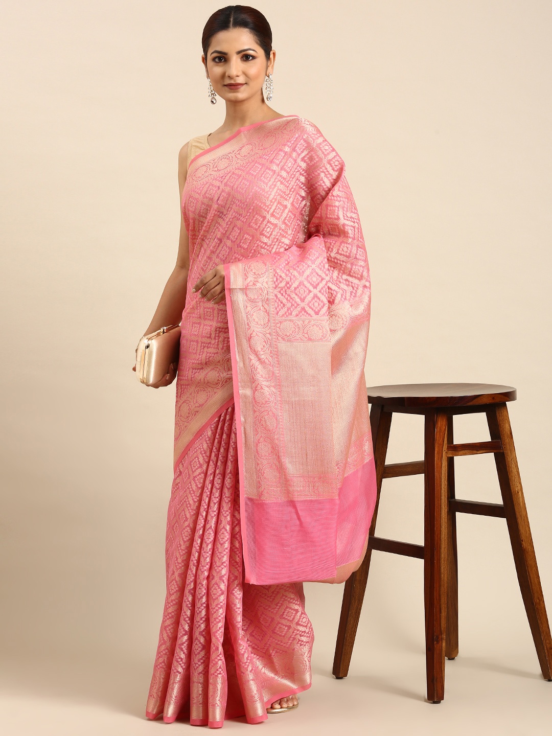 

swatika Woven Design Zari Silk Blend Banarasi Saree, Pink