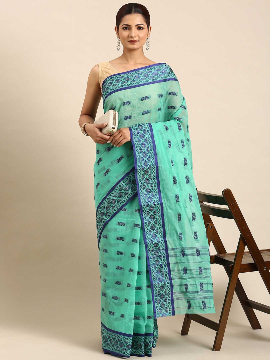 

swatika Woven Design Pure Cotton Taant Saree, Green