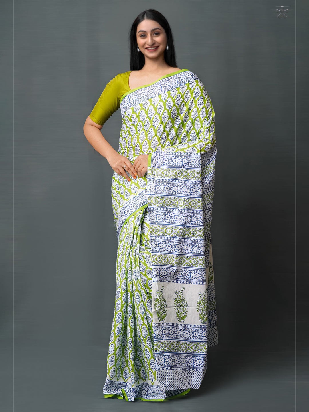 

Unnati Silks Ethnic Motifs Printed Pure Cotton Block Print Saree, Green
