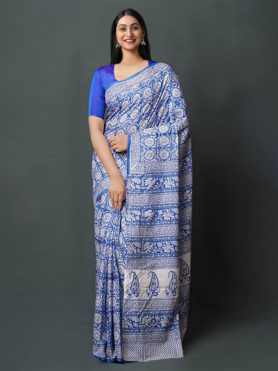 

Unnati Silks Ethnic Motifs Printed Dyed Pure Cotton Block Print Saree, Blue