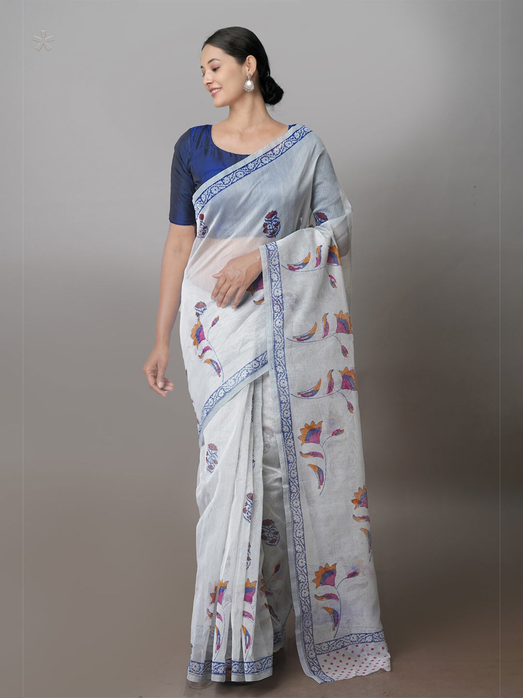 

Unnati Silks Floral Printed Supernet Block Print Saree, White