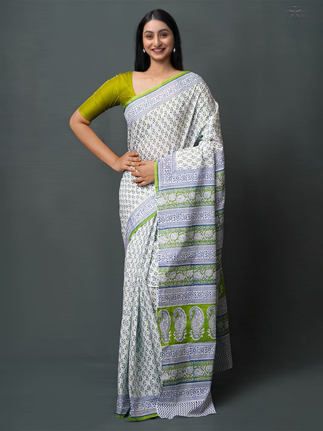 

Unnati Silks Ethnic Motifs Pure Cotton Block Print Saree, White
