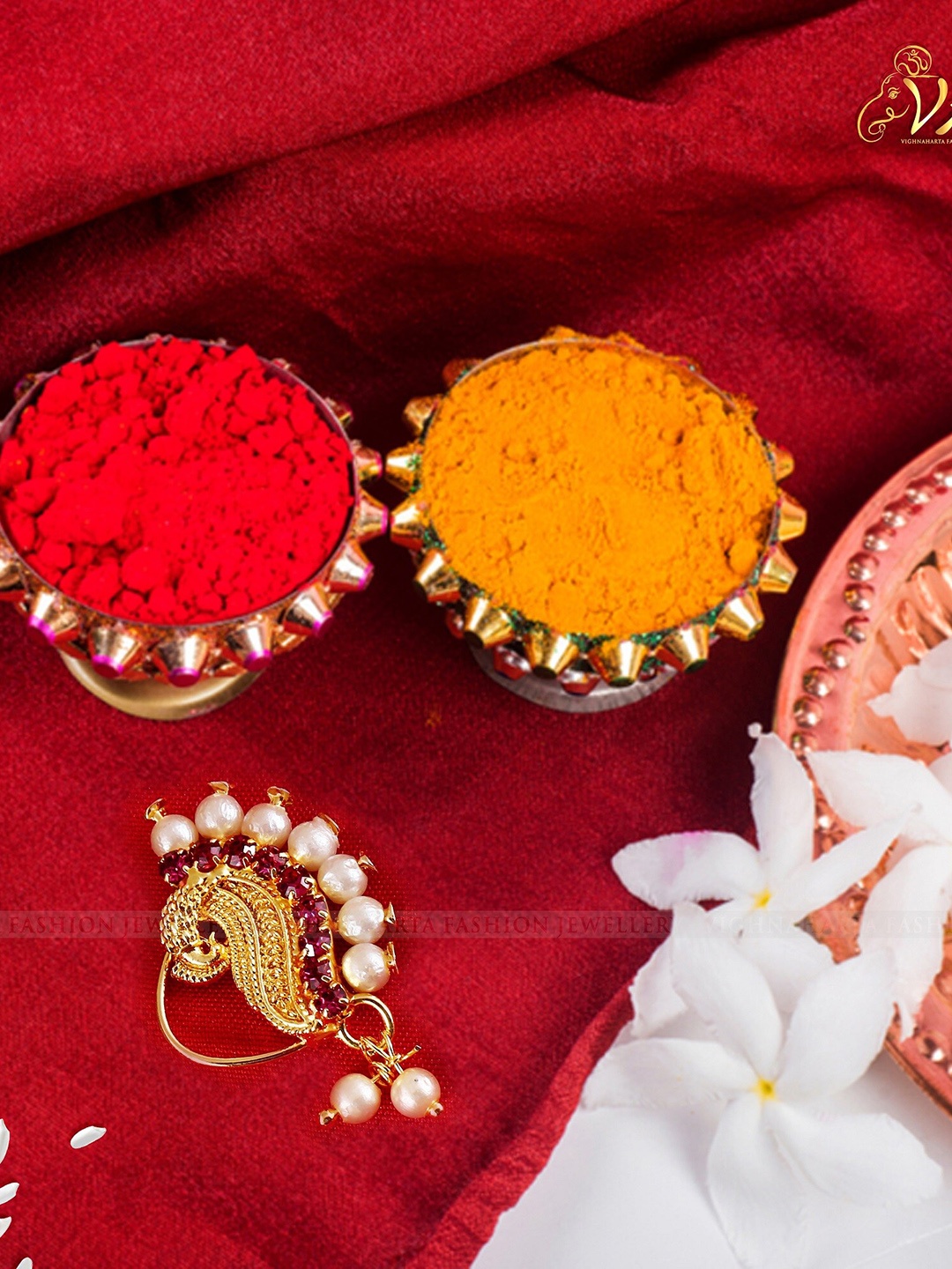 

Vighnaharta Gold-Plated Stone-Studded & Beaded Nosepin