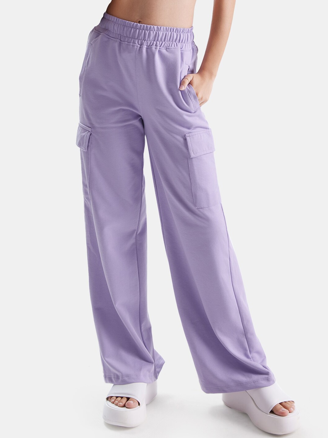 

The Souled Store Women Lavender Mid Rise Plain Pure Cotton Cargos