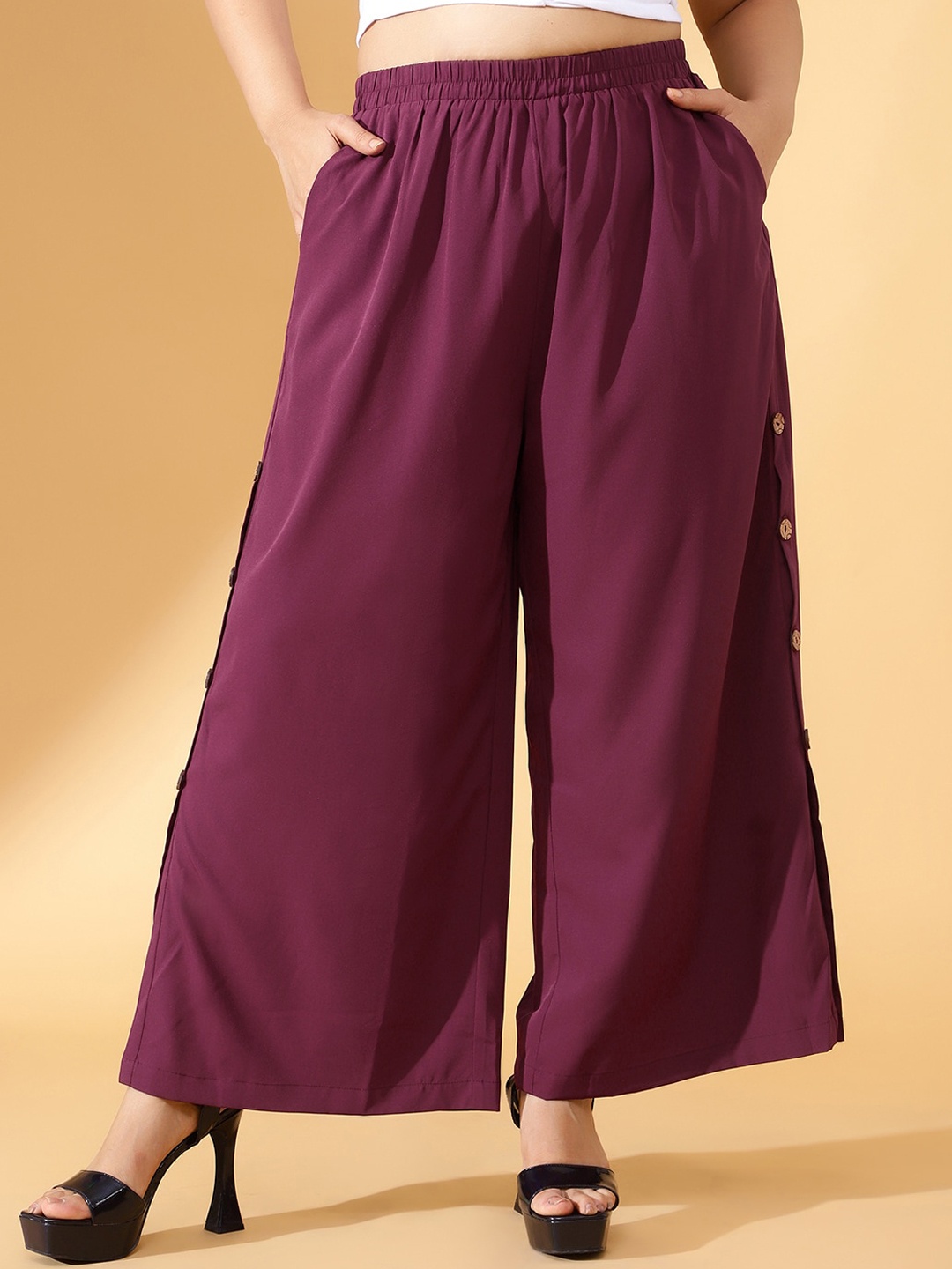 

CURVE BY KASSUALLY Women Flared High-Rise Trousers, Maroon