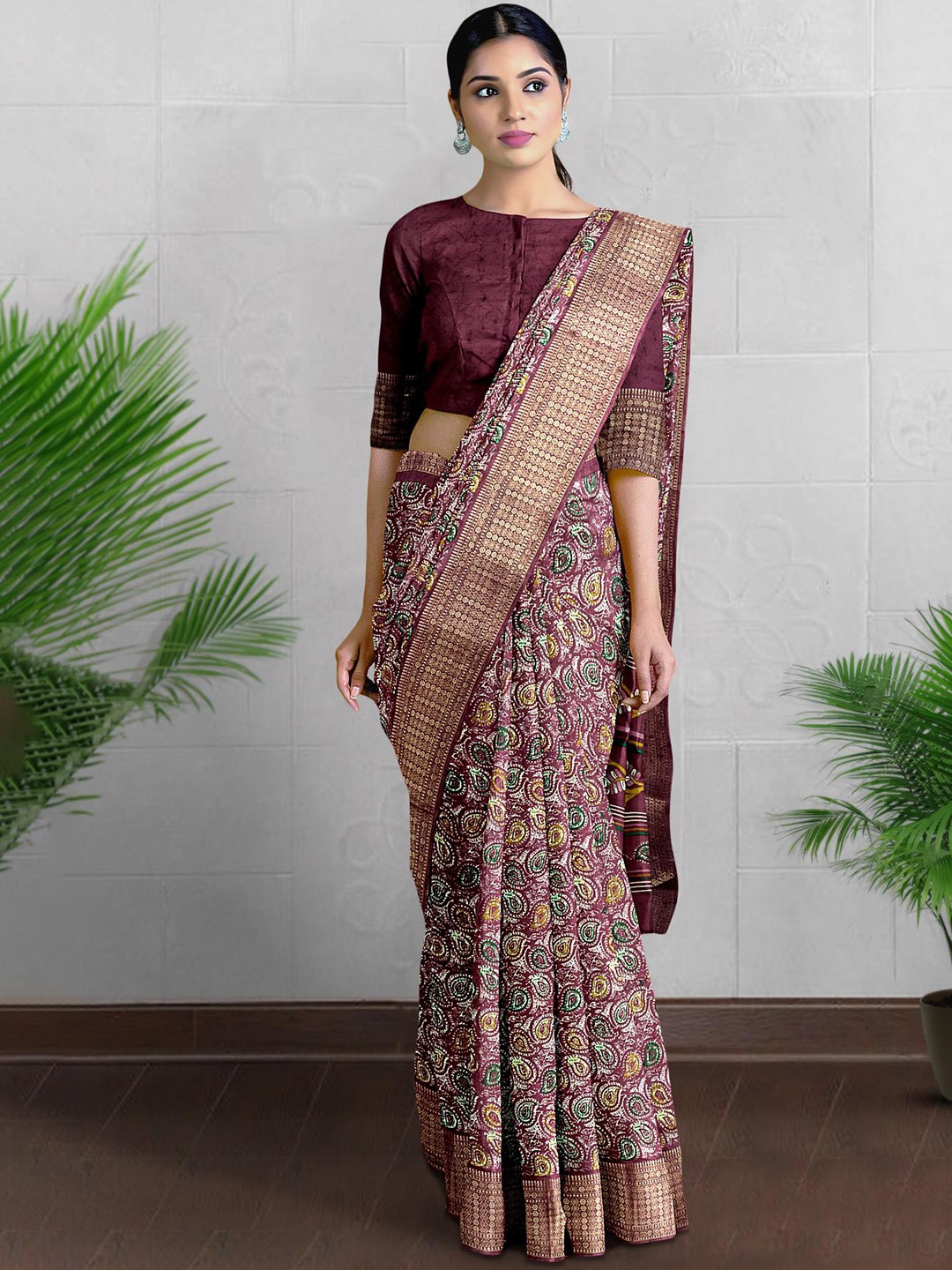 

Kalamandir Ajrak Printed Zari Saree, Maroon
