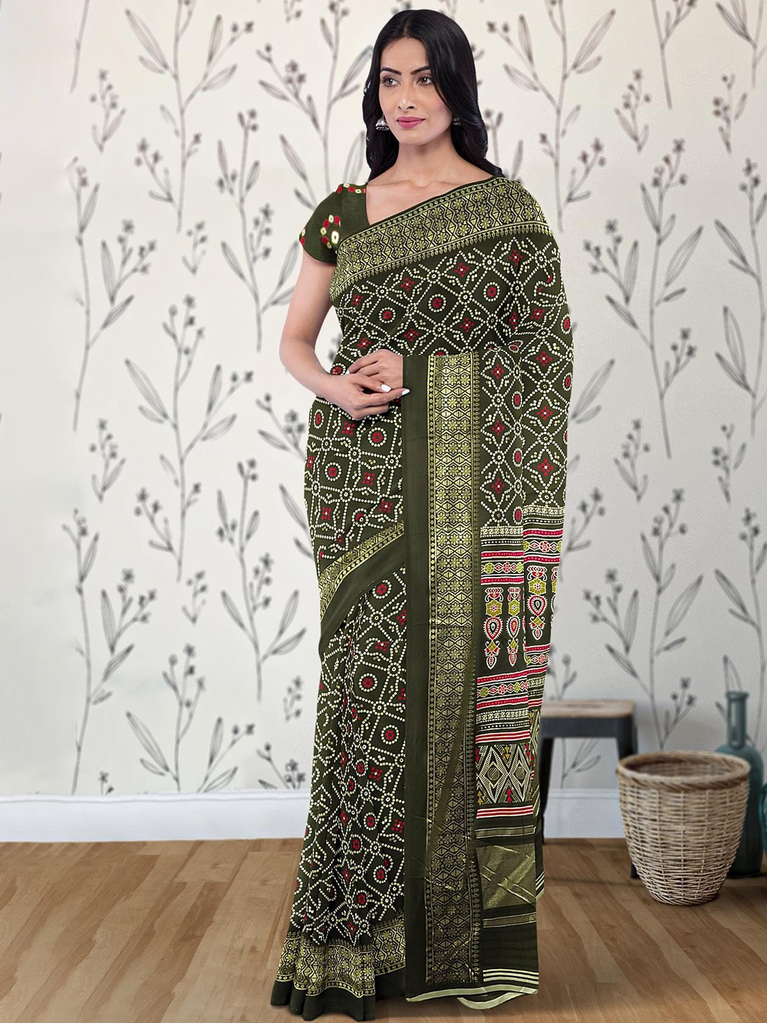 

Kalamandir Bandhani Printed Satin Saree, Green