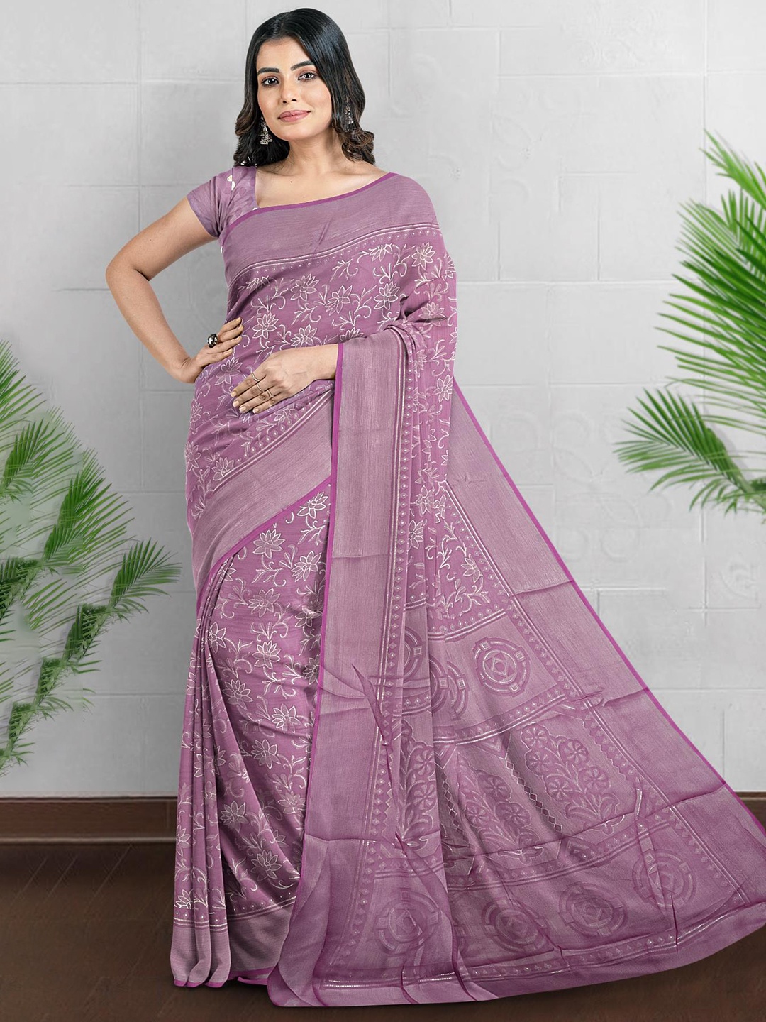 

Kalamandir Floral Printed Zari Silk Blend Saree, Pink