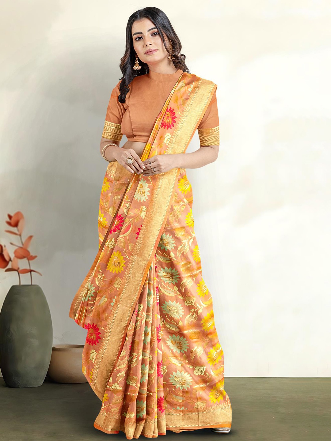 

Kalamandir Floral Woven Design Zari Saree, Peach