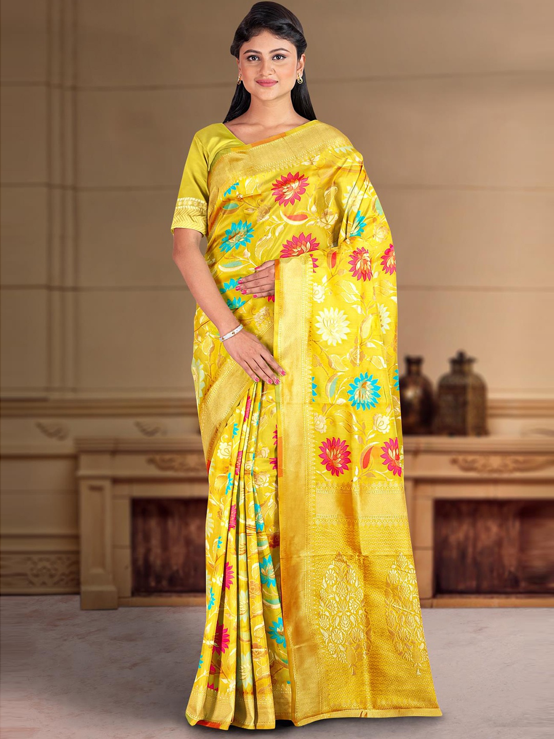 

Kalamandir Floral Printed Woven Design Border Saree, Yellow