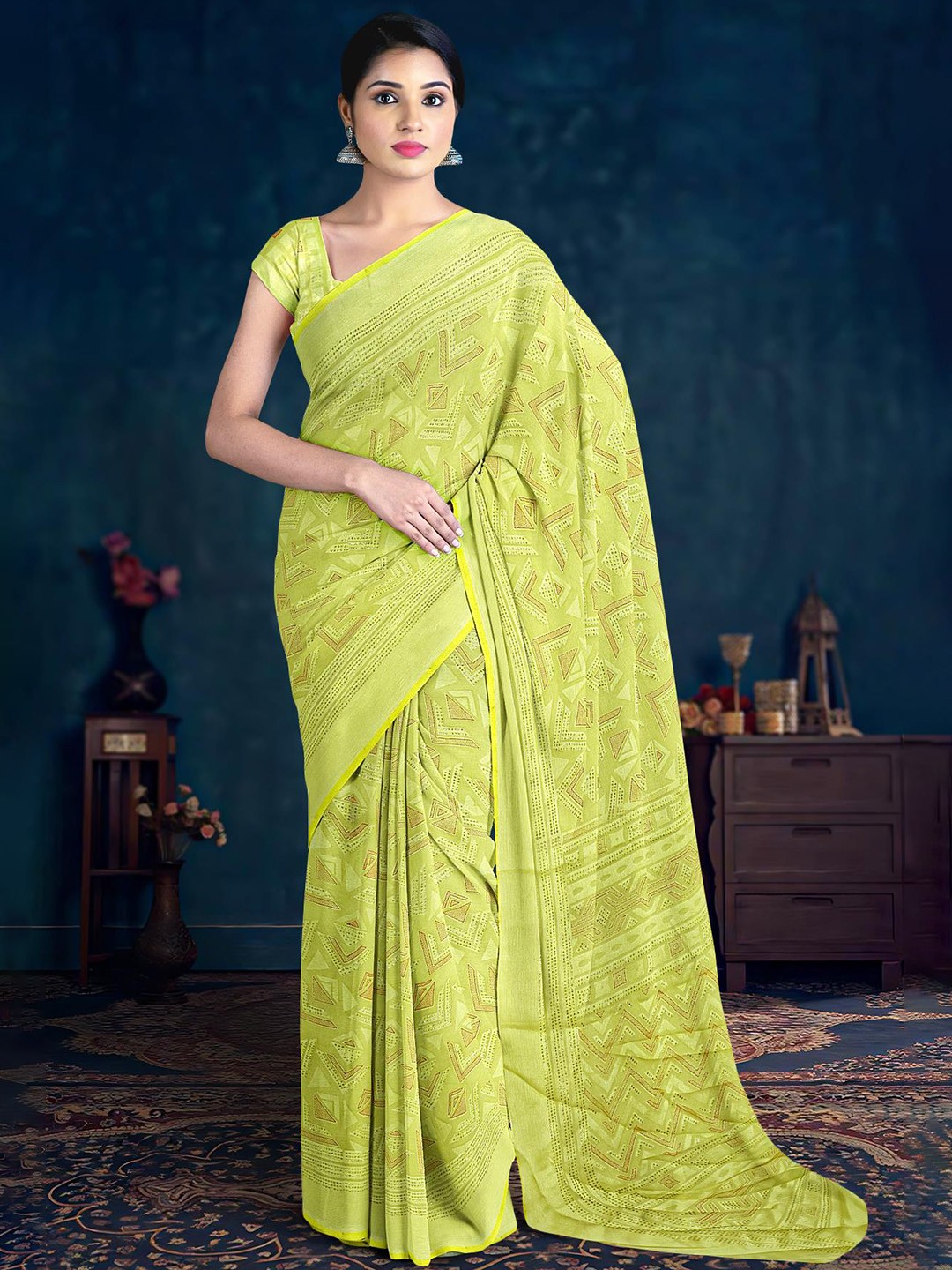 

Kalamandir Geometric Printed Silk Blend Saree, Green