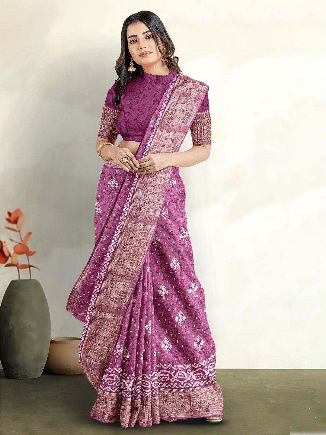 

Kalamandir Batik Printed Woven Design Border Zari Saree, Purple