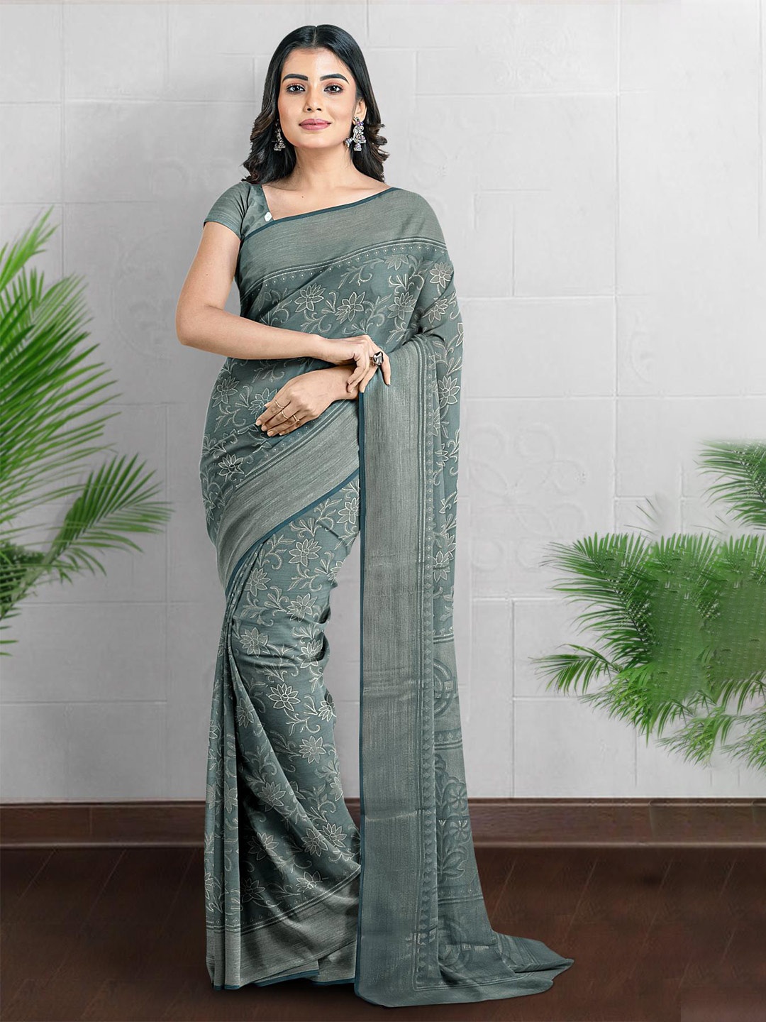 

Kalamandir Floral Printed Saree, Grey