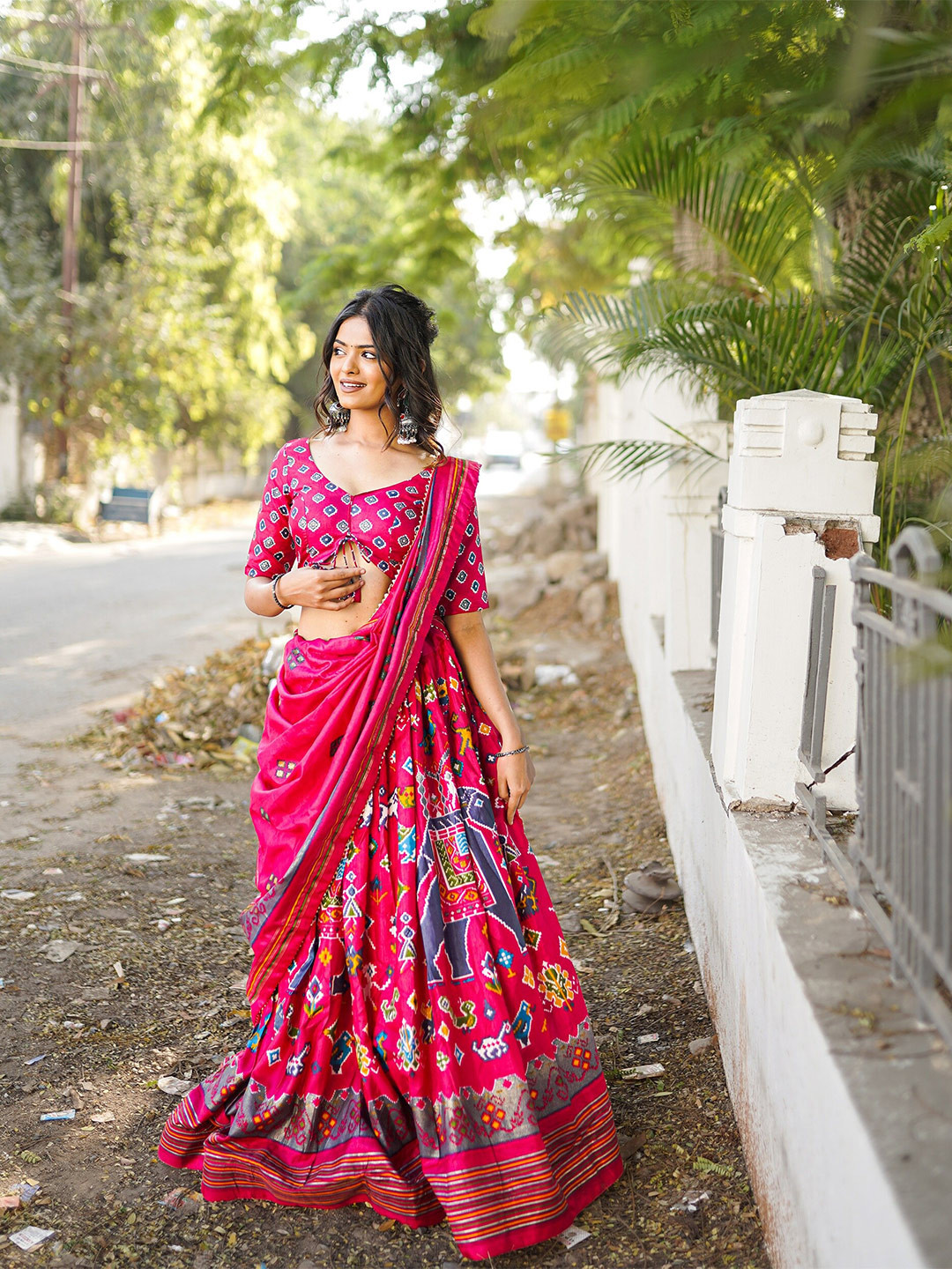 

LOOKNBOOK ART Printed Semi-Stitched Lehenga & Unstitched Blouse With Dupatta, Pink