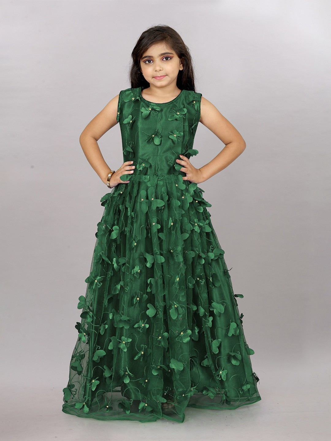 

APNISHA Green Floral Print Net Maxi Dress