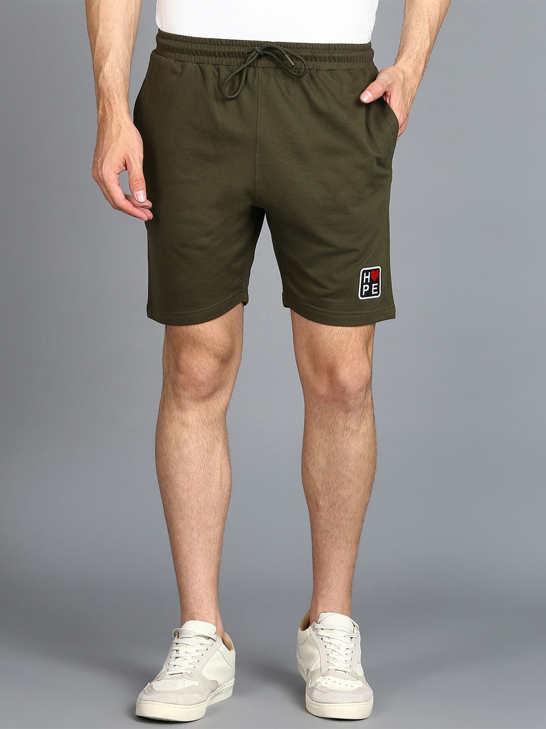 

Alan Jones Men Mid-Rise Casual Cotton Shorts, Olive