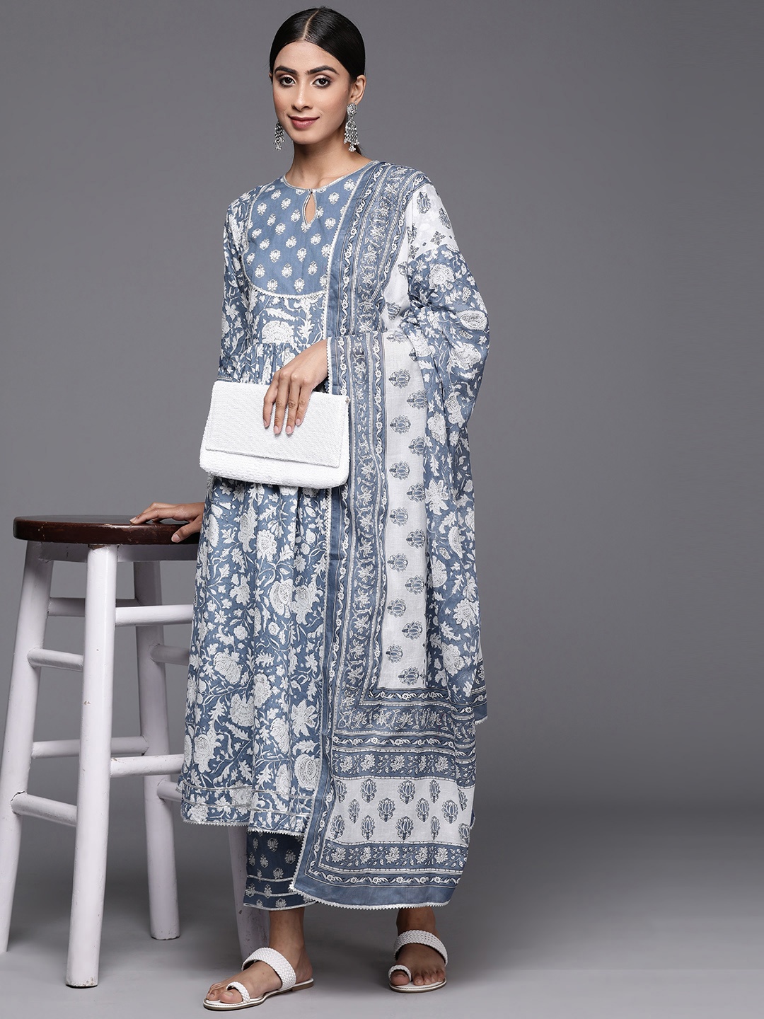 

Libas Women Floral Yoke Design Gotta Patti Pure Cotton Kurta with Trousers & With Dupatta, Blue