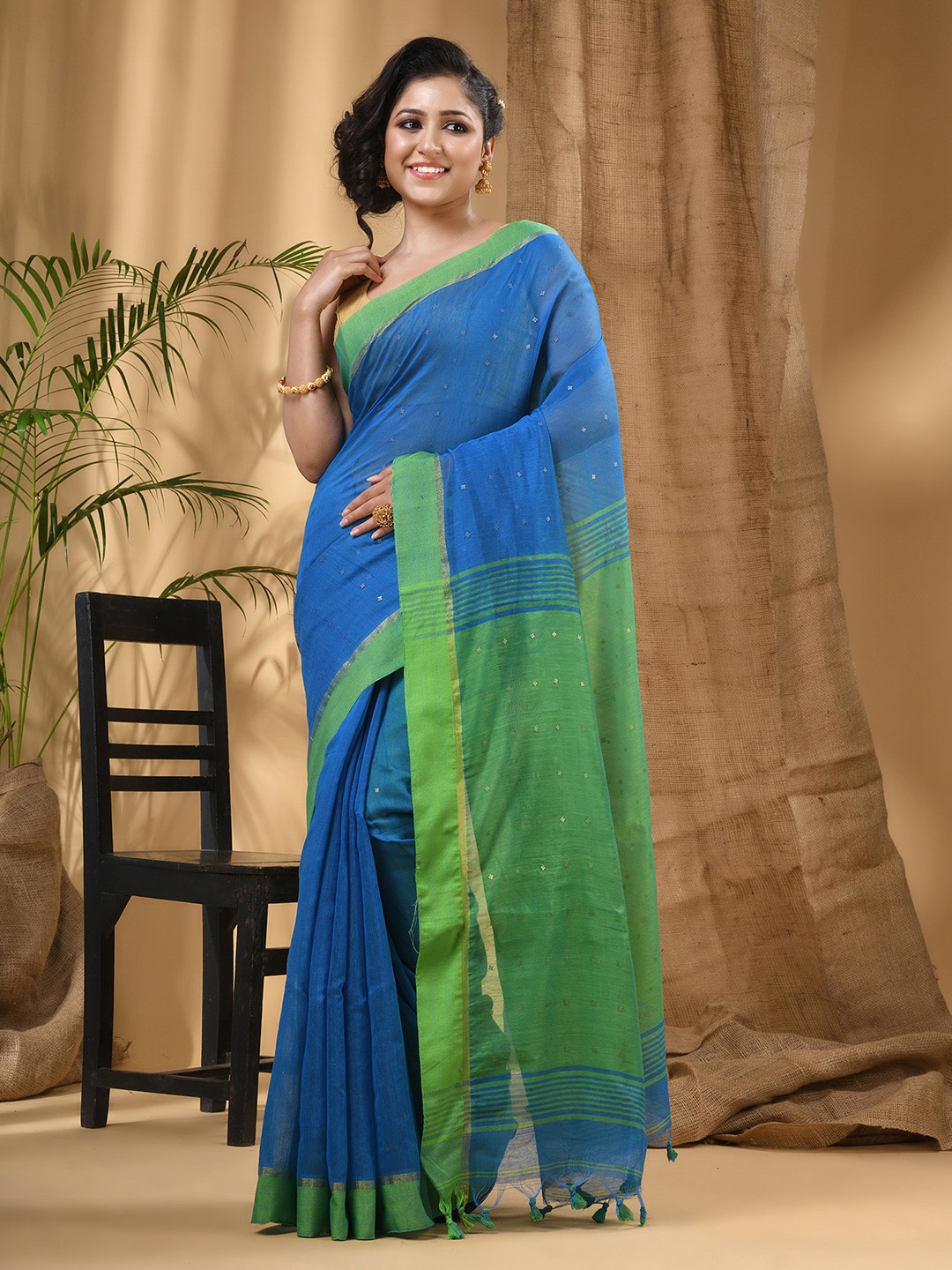 

DESH BIDESH Sequinned Taant Saree, Blue