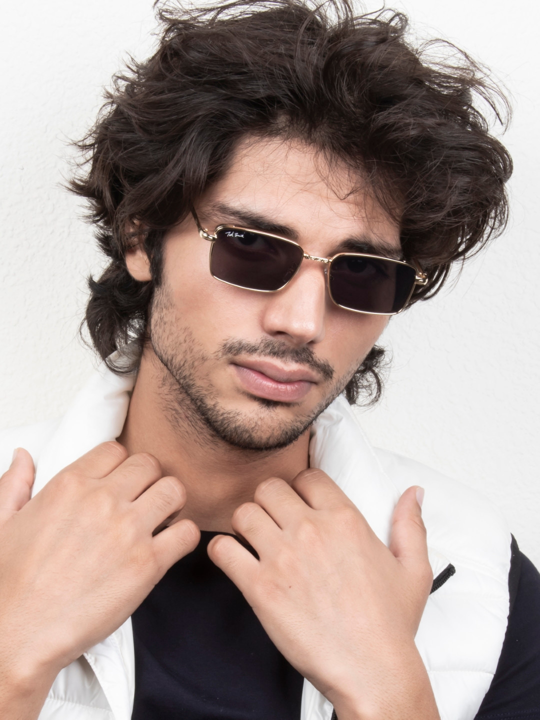 

Ted Smith Lens & Rectangle Sunglasses with UV Protected Lens RIDER _C2, Black