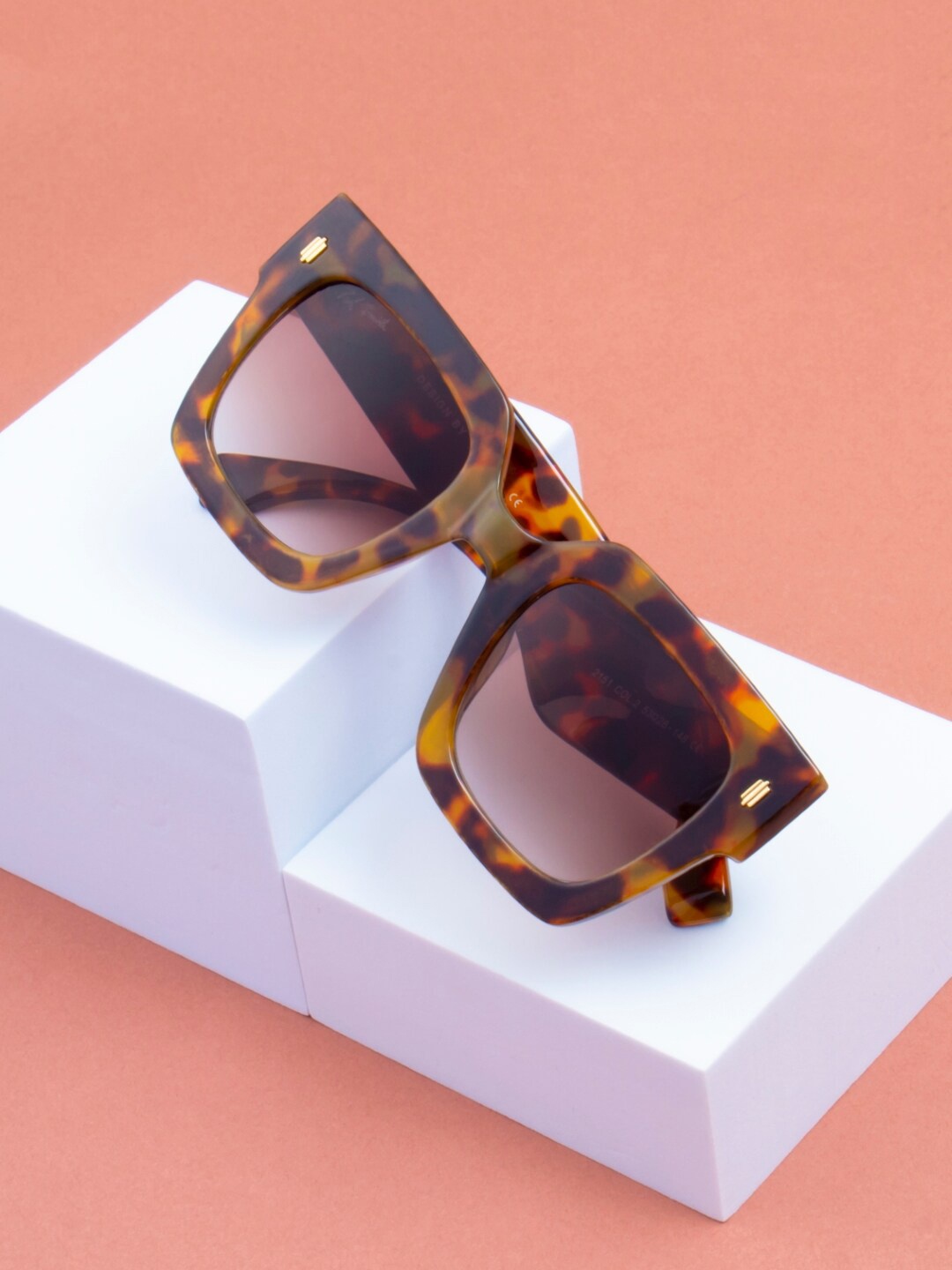 

Ted Smith Lens & Wayfarer Sunglasses with UV Protected Lens ELLIE_C4, Brown
