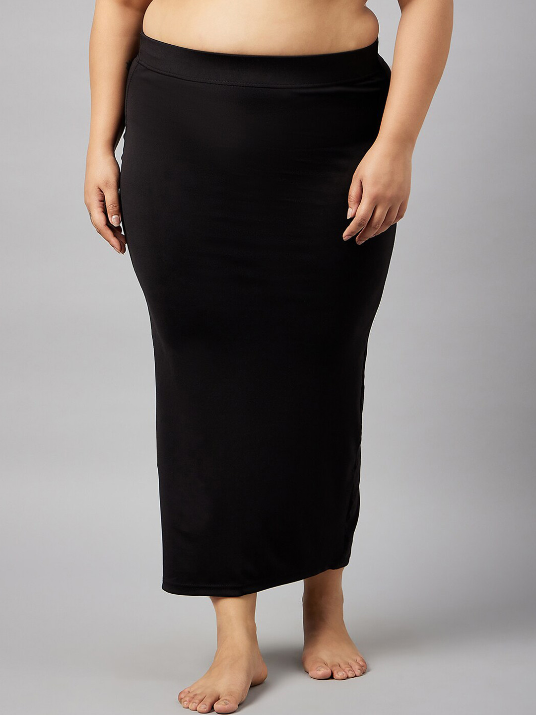 

Curves By ZeroKaata Plus Size Seamless Saree Shapewear, Black
