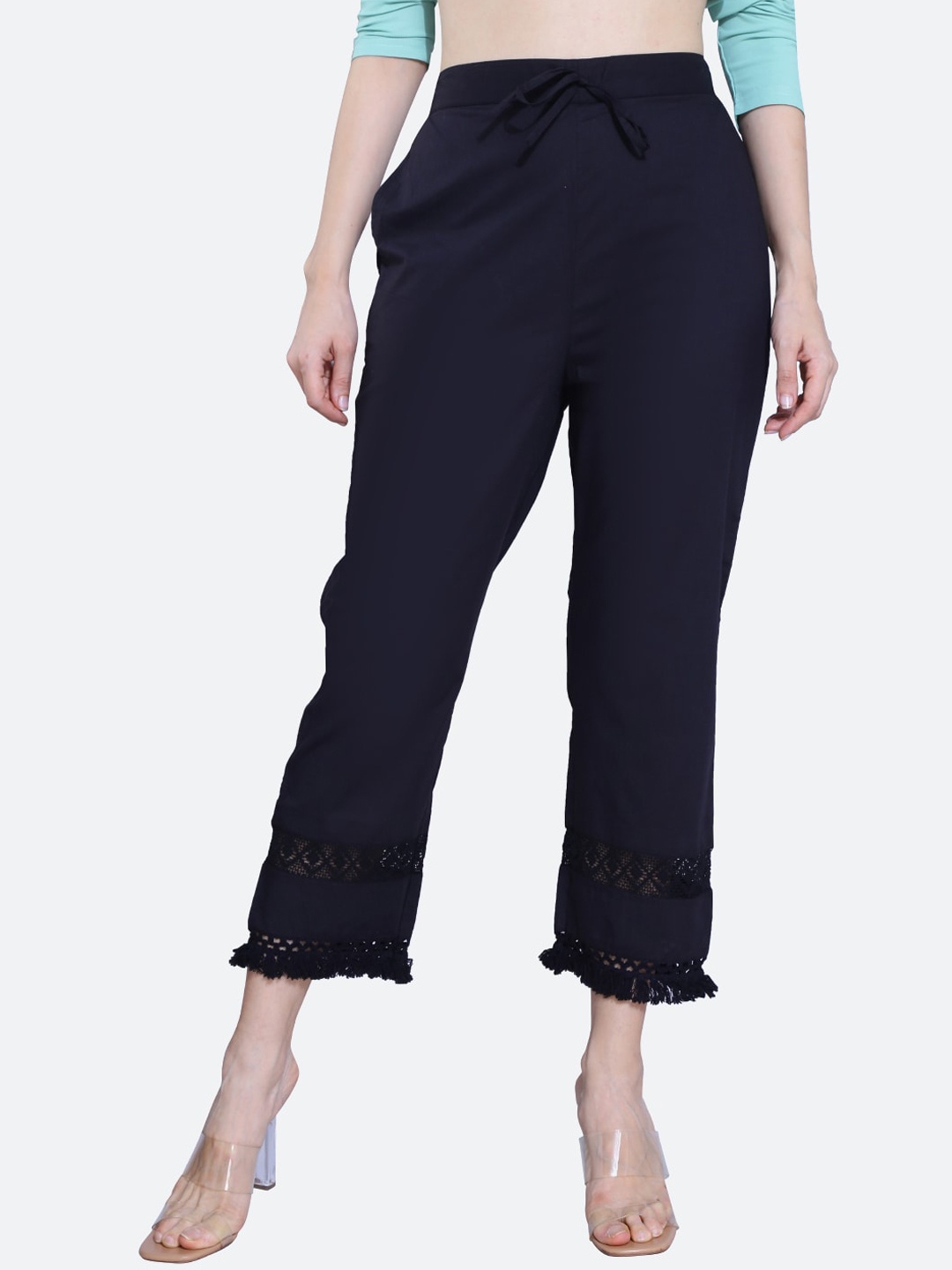 

FCK-3 Women Black Relaxed High-Rise Easy Wash Trousers