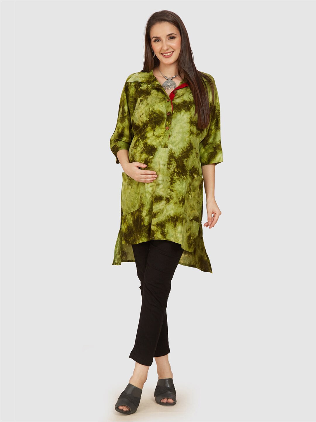 

Mom For Sure by Ketki Dalal Tie and Dye Maternity A-Line Kurti, Olive