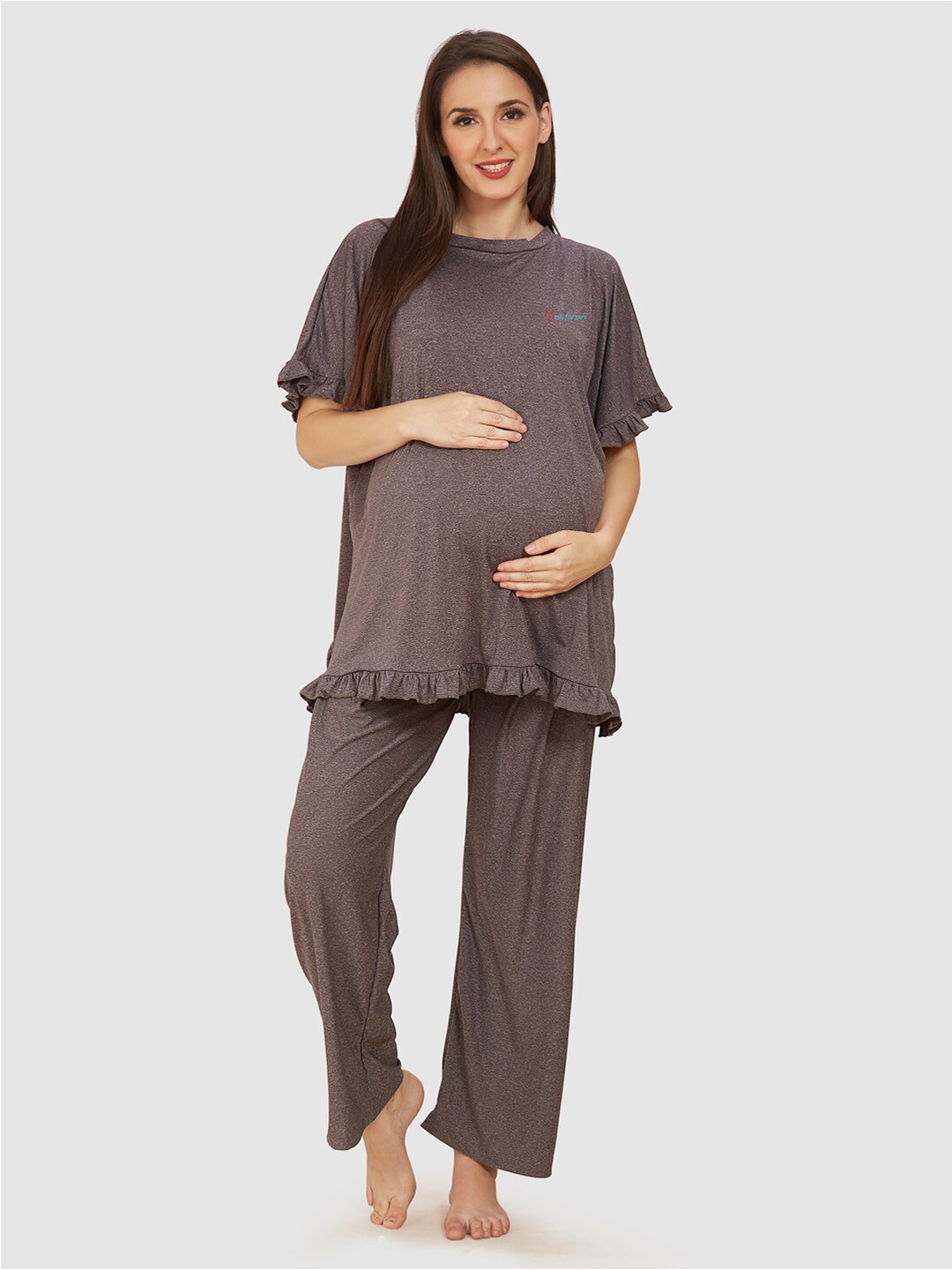 

Mom For Sure by Ketki Dalal Extended Sleeves Maternity Cotton Top With Lounge Pants, Brown