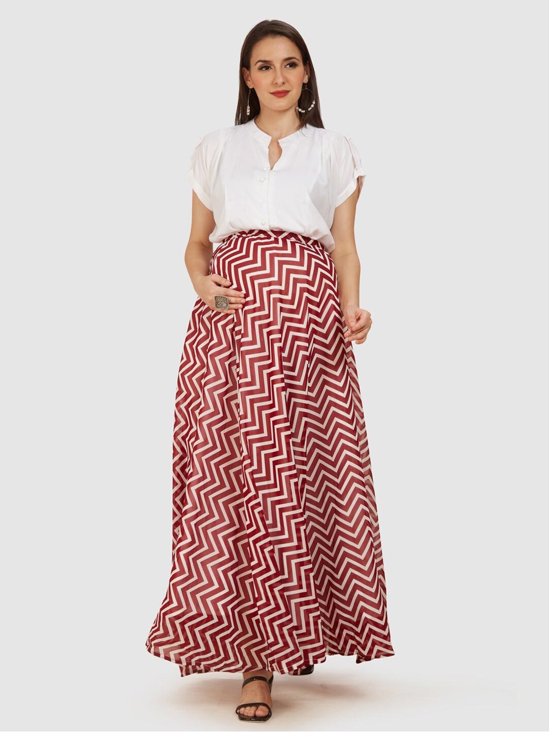 

Mom For Sure by Ketki Dalal Chevron Printed Maternity Pleated Maxi Dress, Maroon