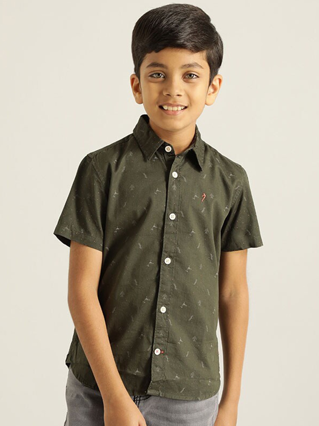 

Indian Terrain Boys Classic Classic Micro Ditsy Printed Pure Cotton Shirt, Green