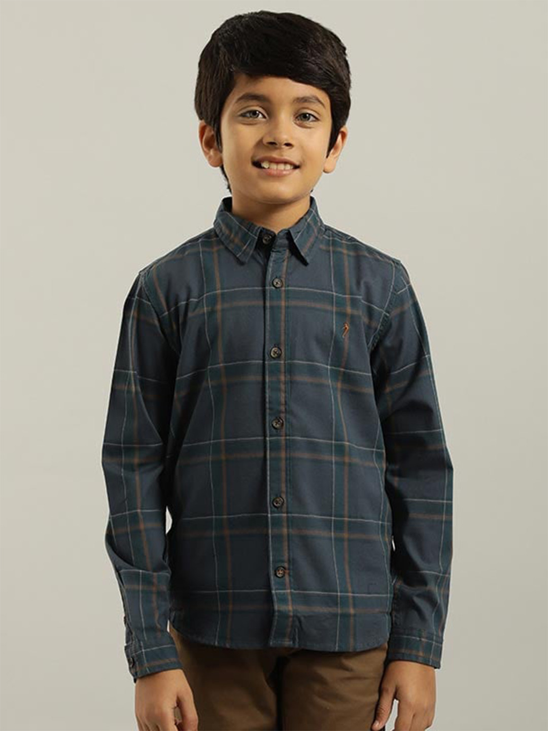 

Indian Terrain Boys Classic Tartan Checked Pure Cotton Shirt, Navy blue