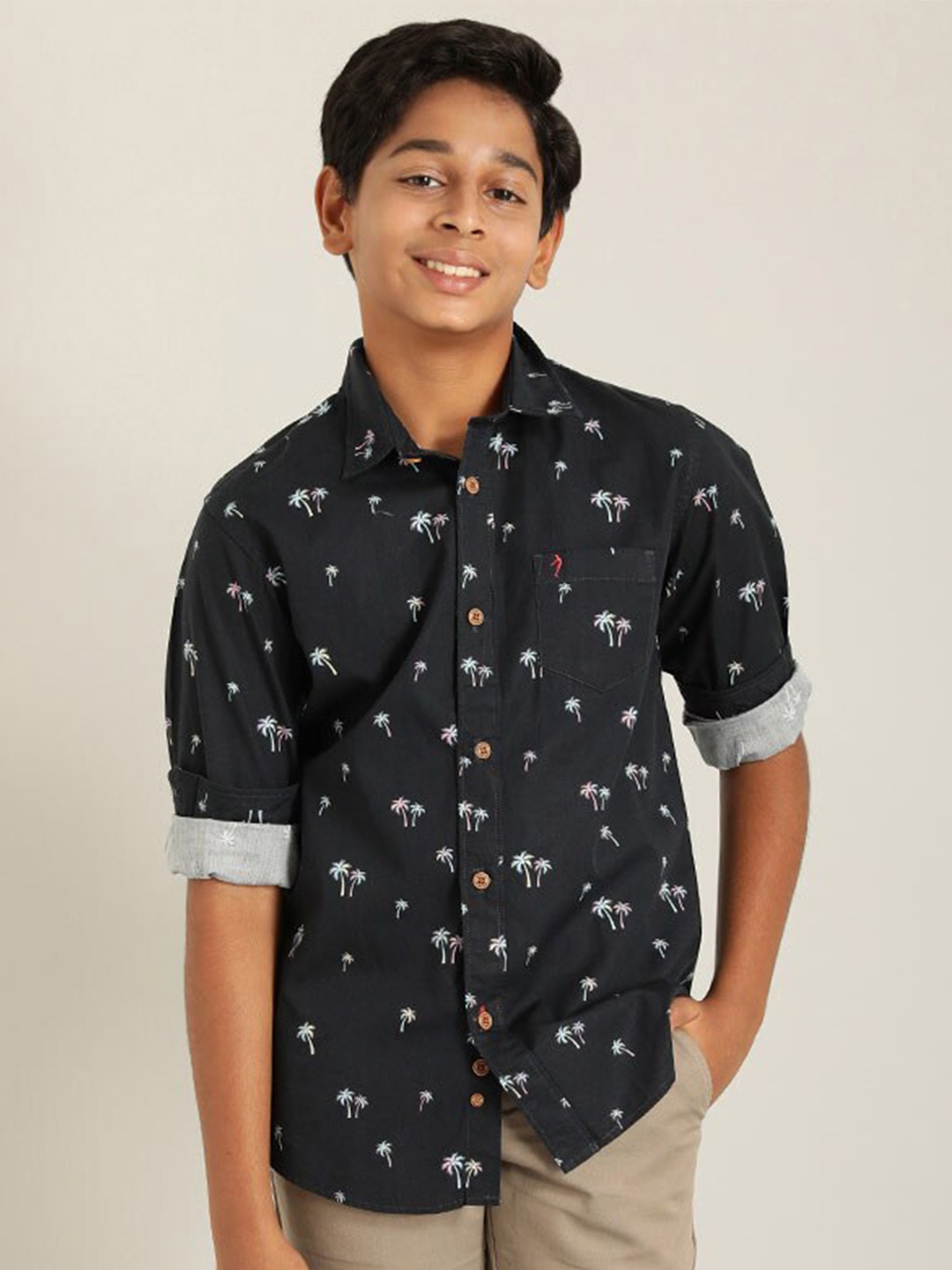 

Indian Terrain Boys Classic Fit Tropical Printed Casual Pure Cotton Shirt, Navy blue