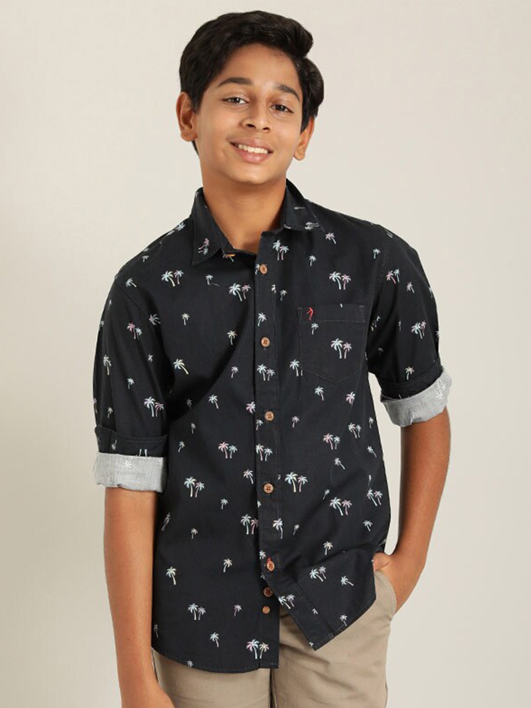 

Indian Terrain Boys Classic Conversational Printed Pure Cotton Casual Shirt, Black
