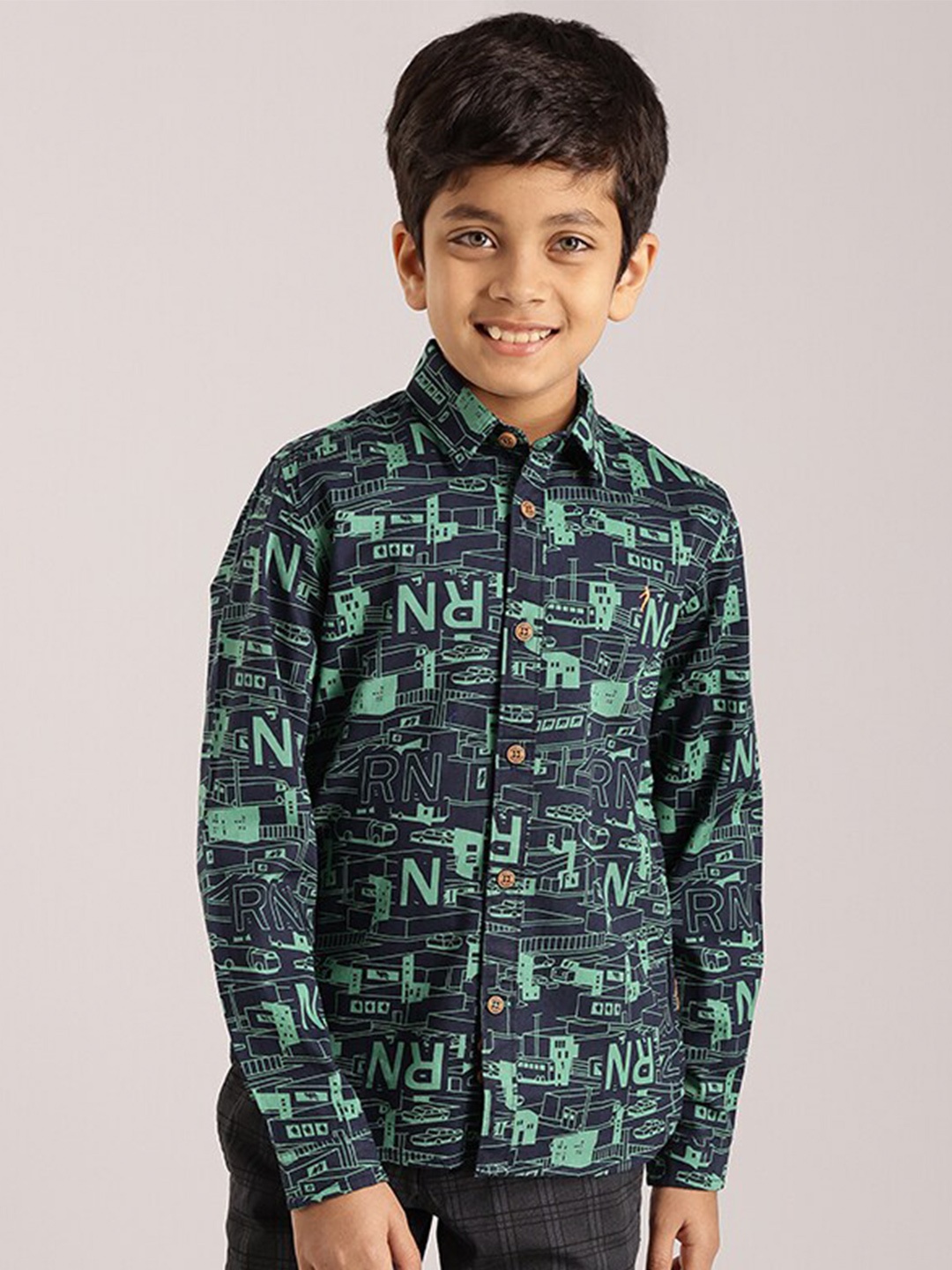 

Indian Terrain Boys Typography Printed Classic Pure Cotton Casual Shirt, Green