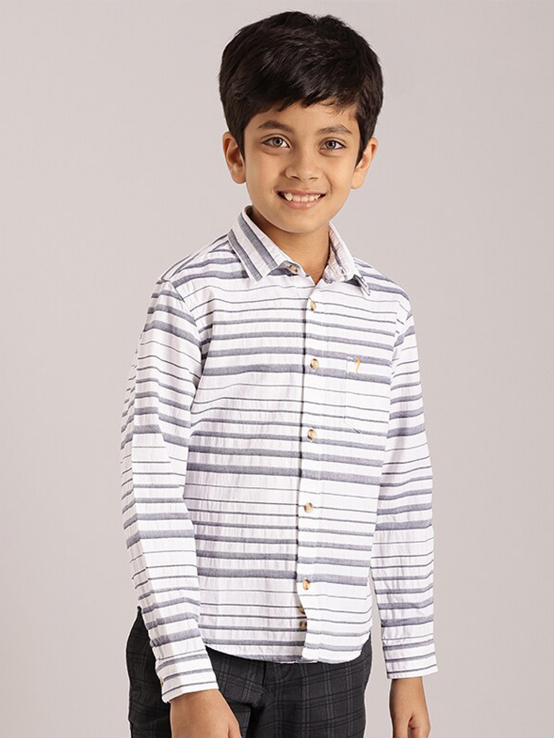 

Indian Terrain Boys Classic Fit Horizontal Striped Pure Cotton Casual Shirt, White