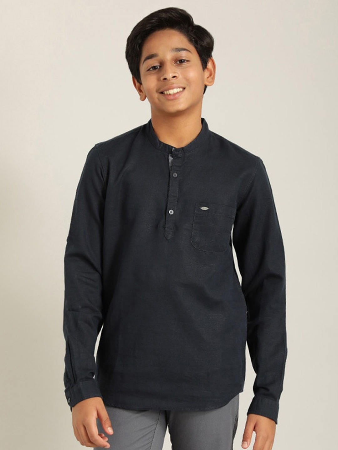 

Indian Terrain Boys Classic Pure Cotton Casual Shirt, Navy blue