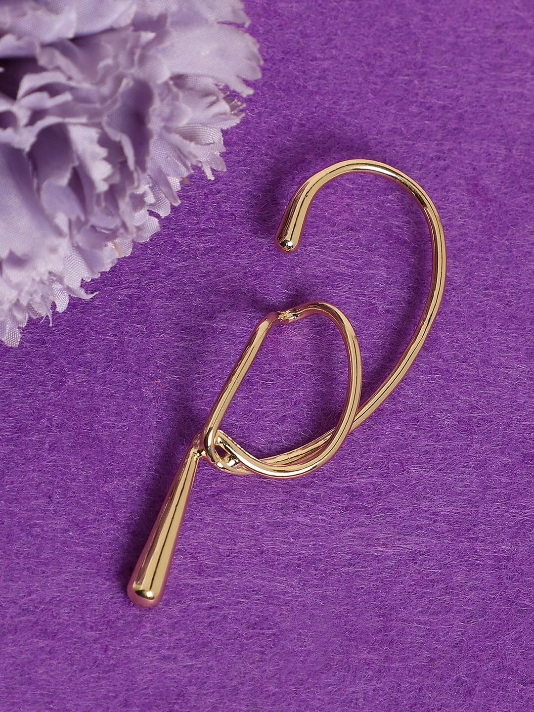 

SOHI Gold-Plated Contemporary Ear Cuff