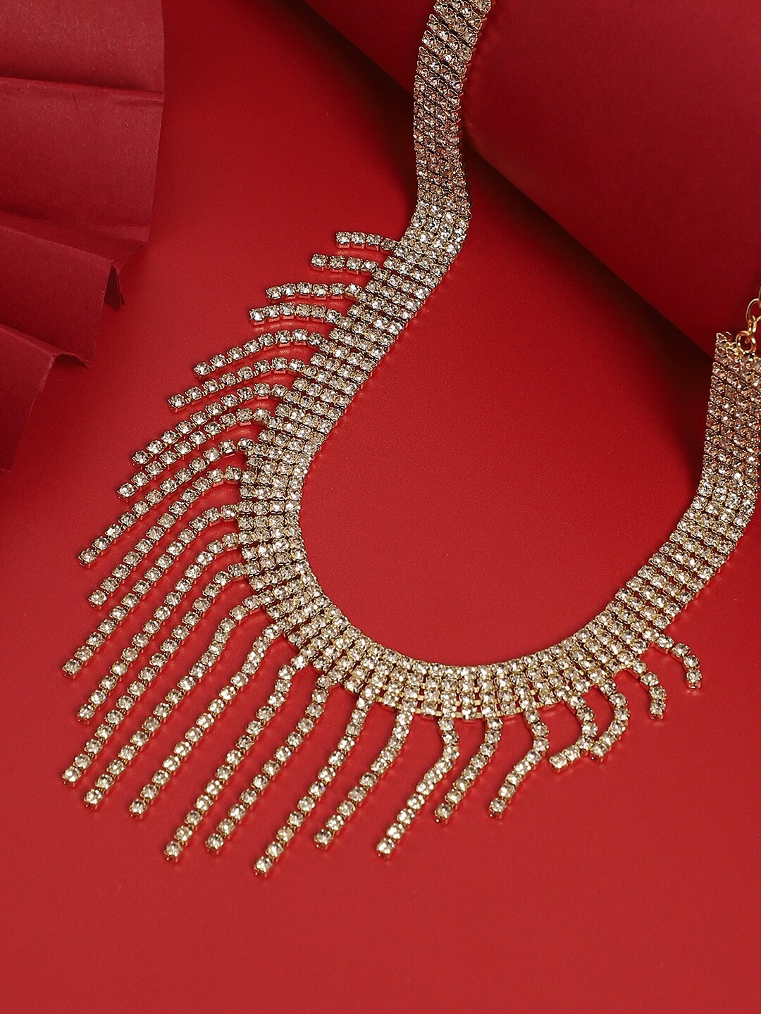 

SOHI Gold-Plated Necklace