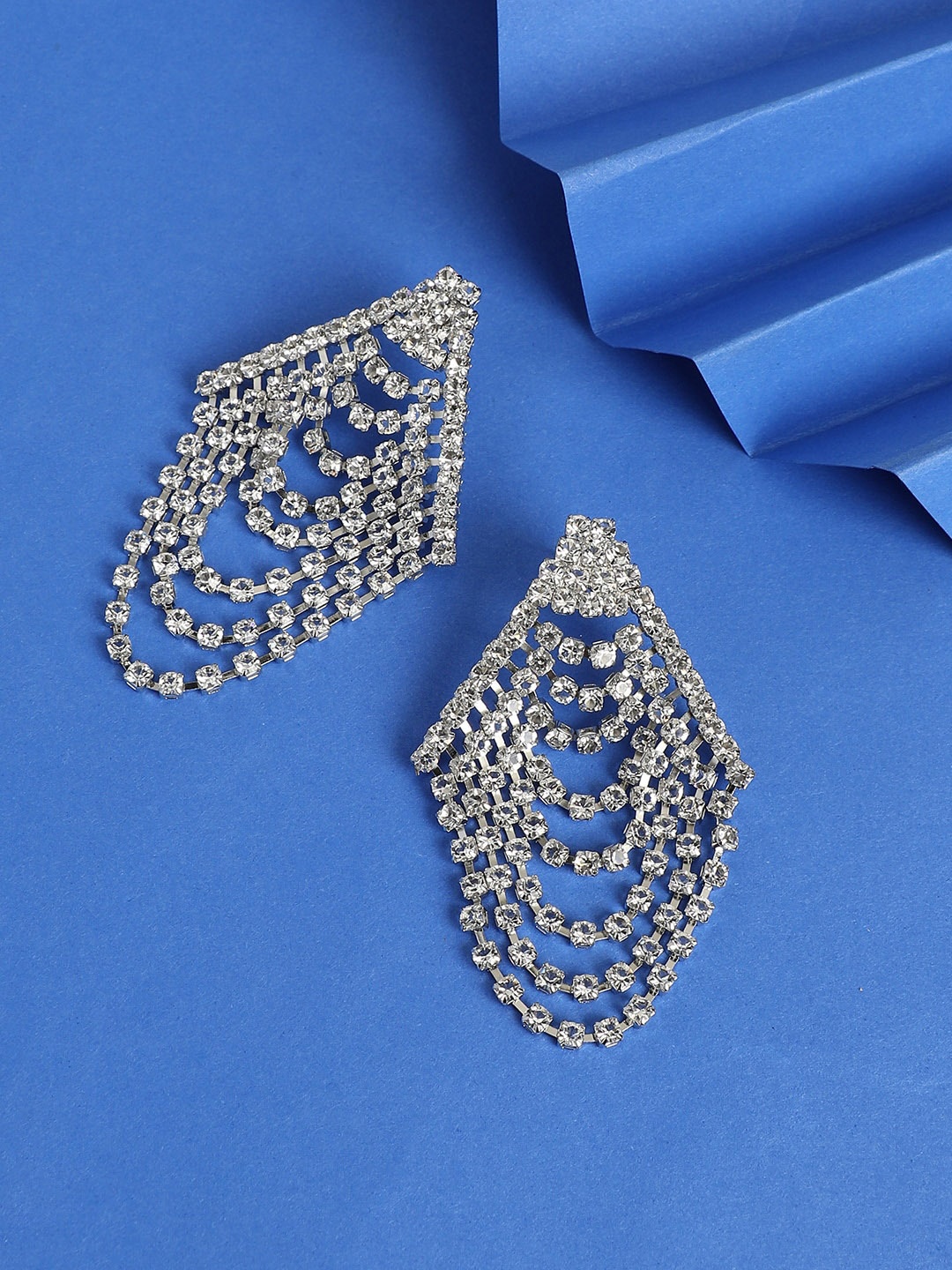 

SOHI Silver-Plated Contemporary Drop Earrings