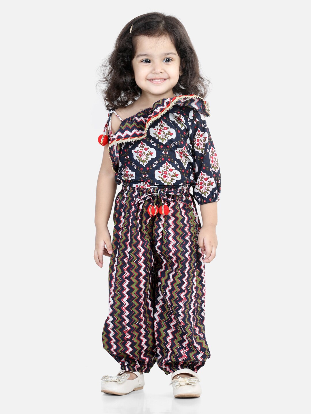 

BownBee Girls Printed Top with Dhoti Pants, Black