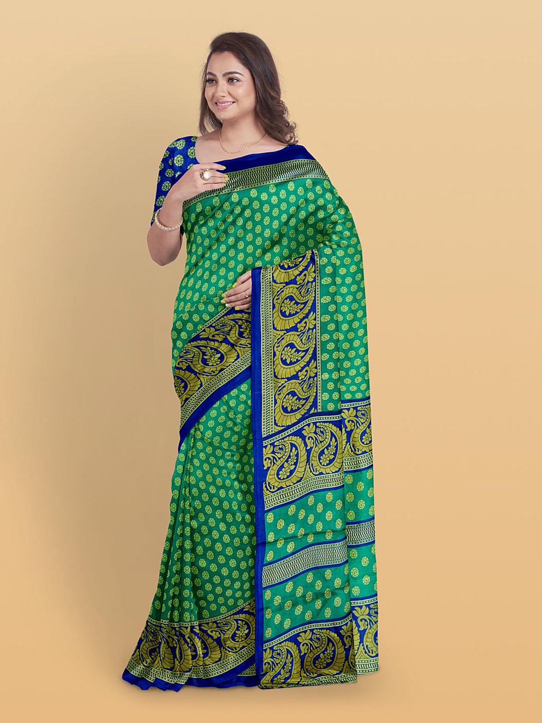 

Kalamandir Ethnic Motifs Printed Pure Crepe Saree, Green