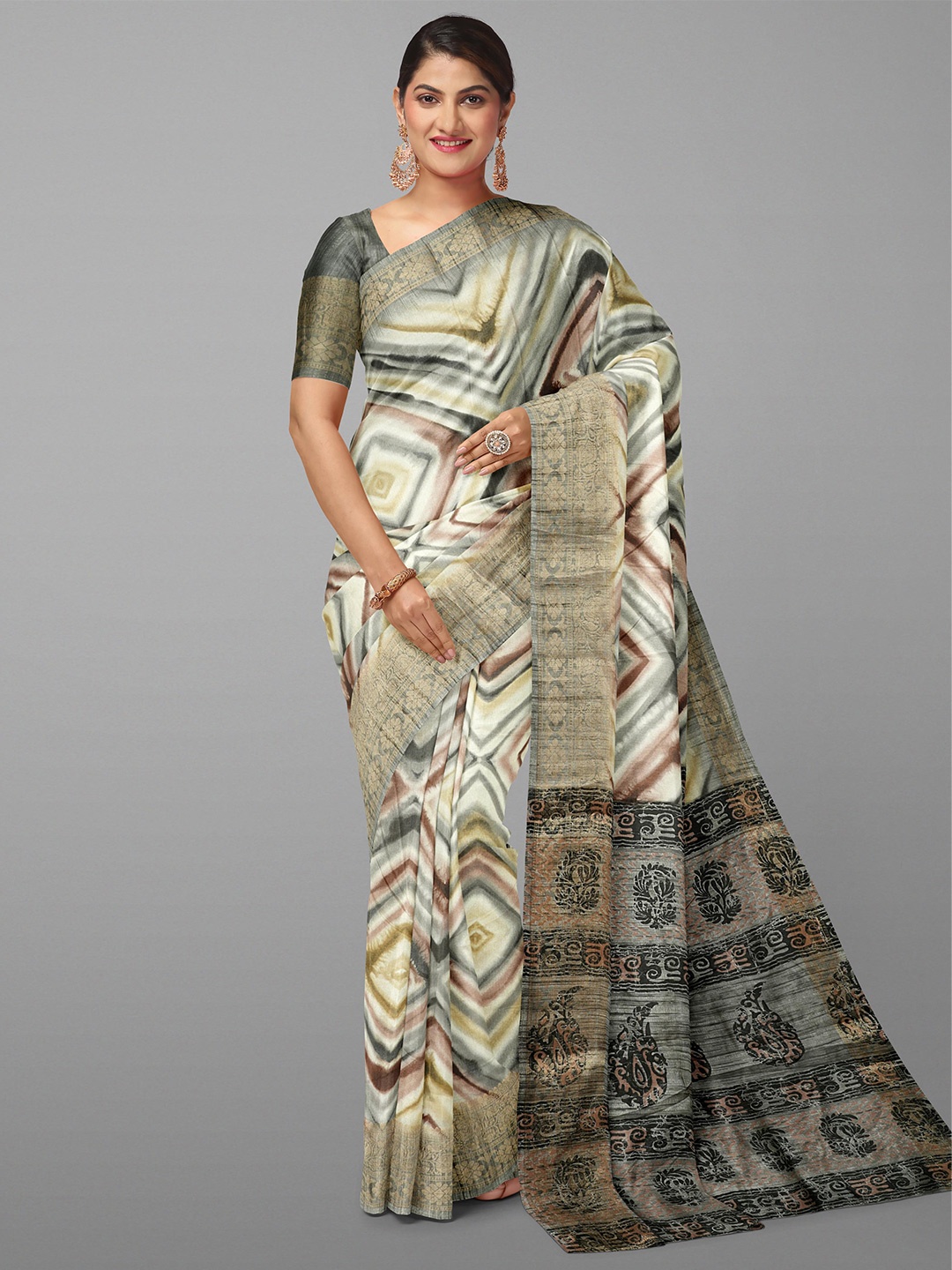 

Kalamandir Geometric Printed Zari Saree, Grey