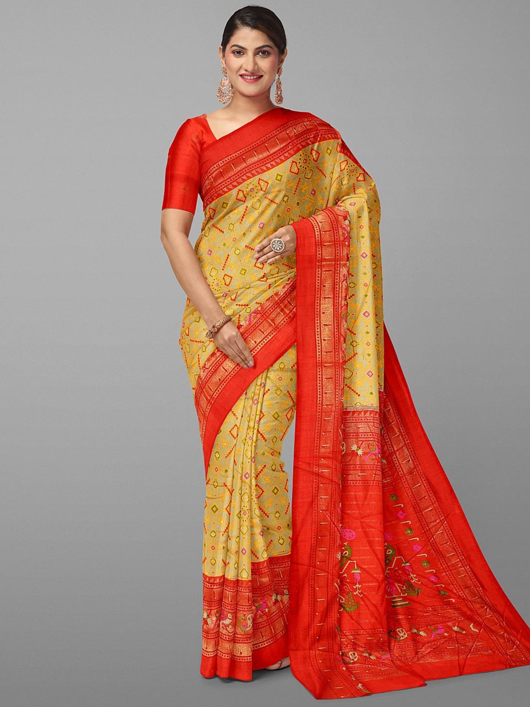 

Kalamandir Ethnic Motifs Printed Saree, Beige