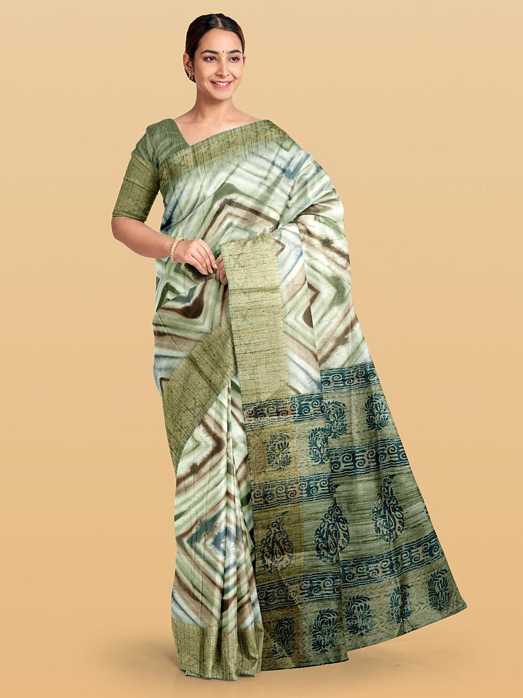 

Kalamandir Shibori Geometric Printed Silk Blend Saree, White