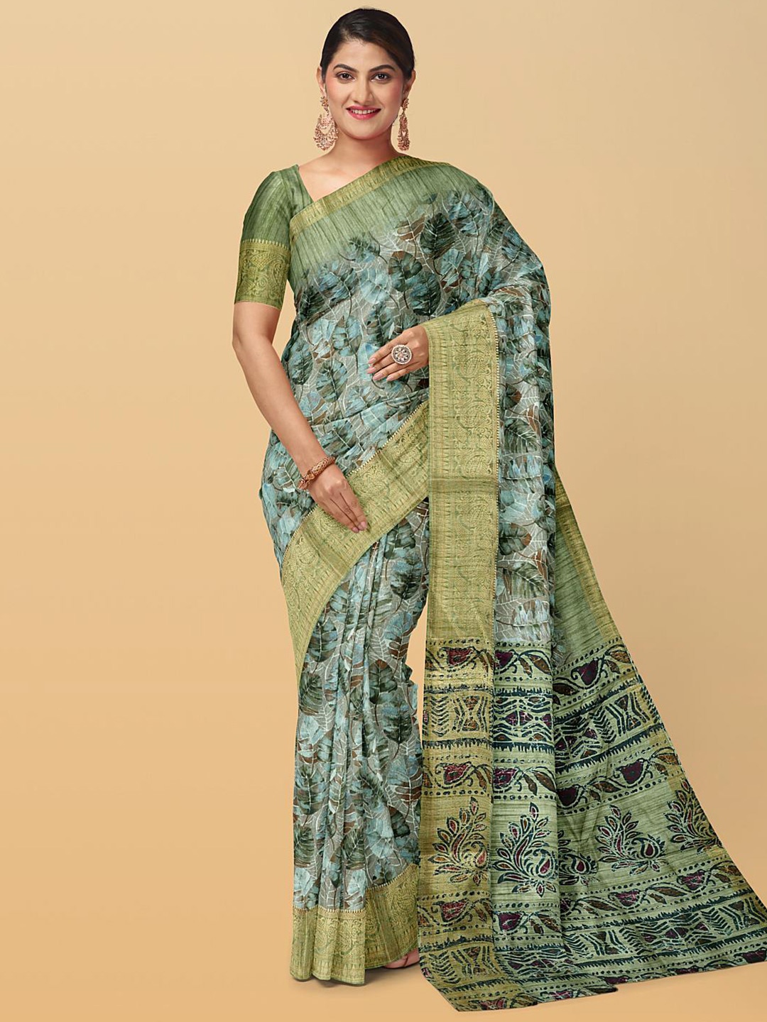 

Kalamandir Floral Printed Zari Saree, Green