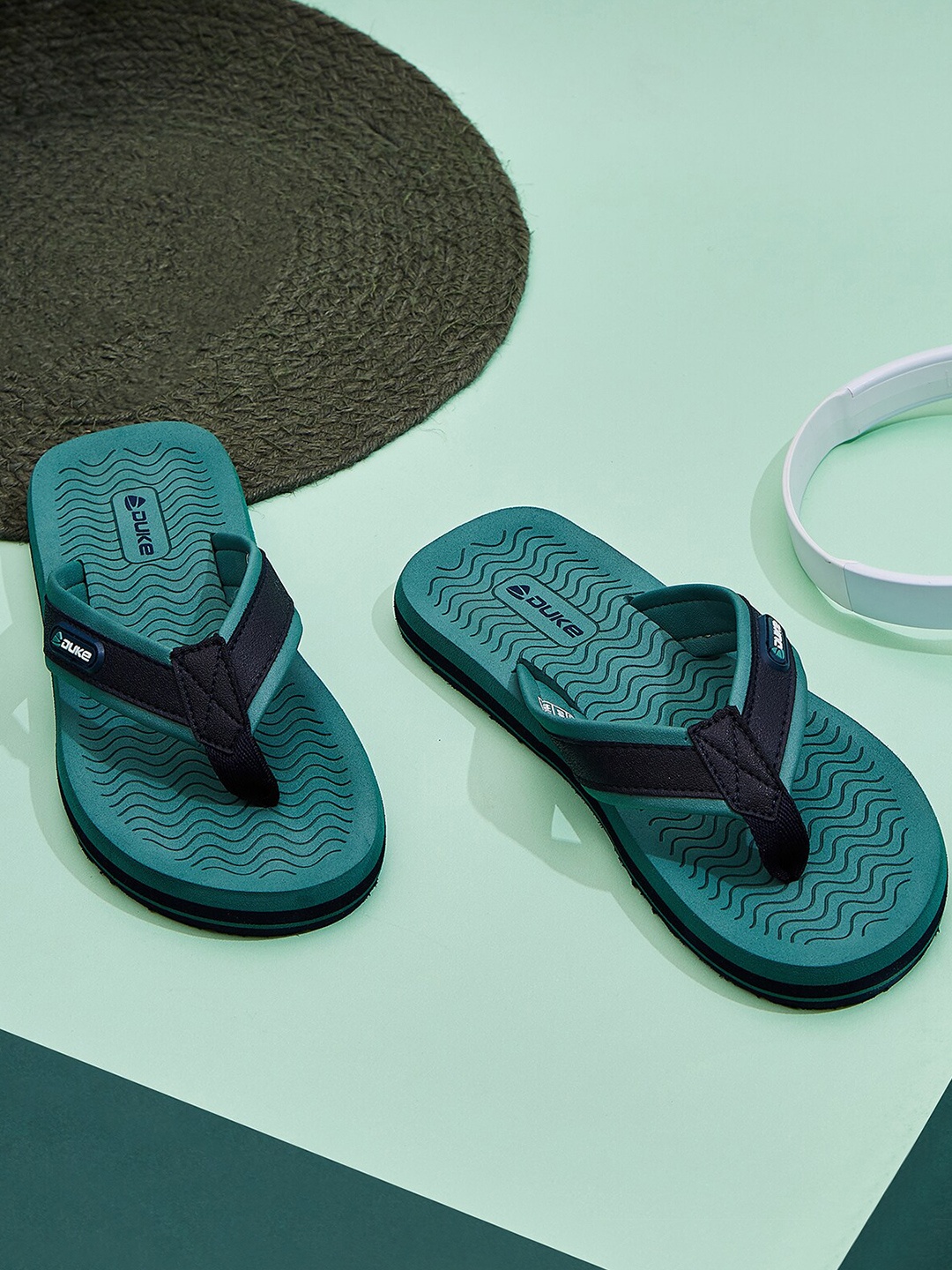 

Duke Men Striped Thong Flip-Flops, Sea green
