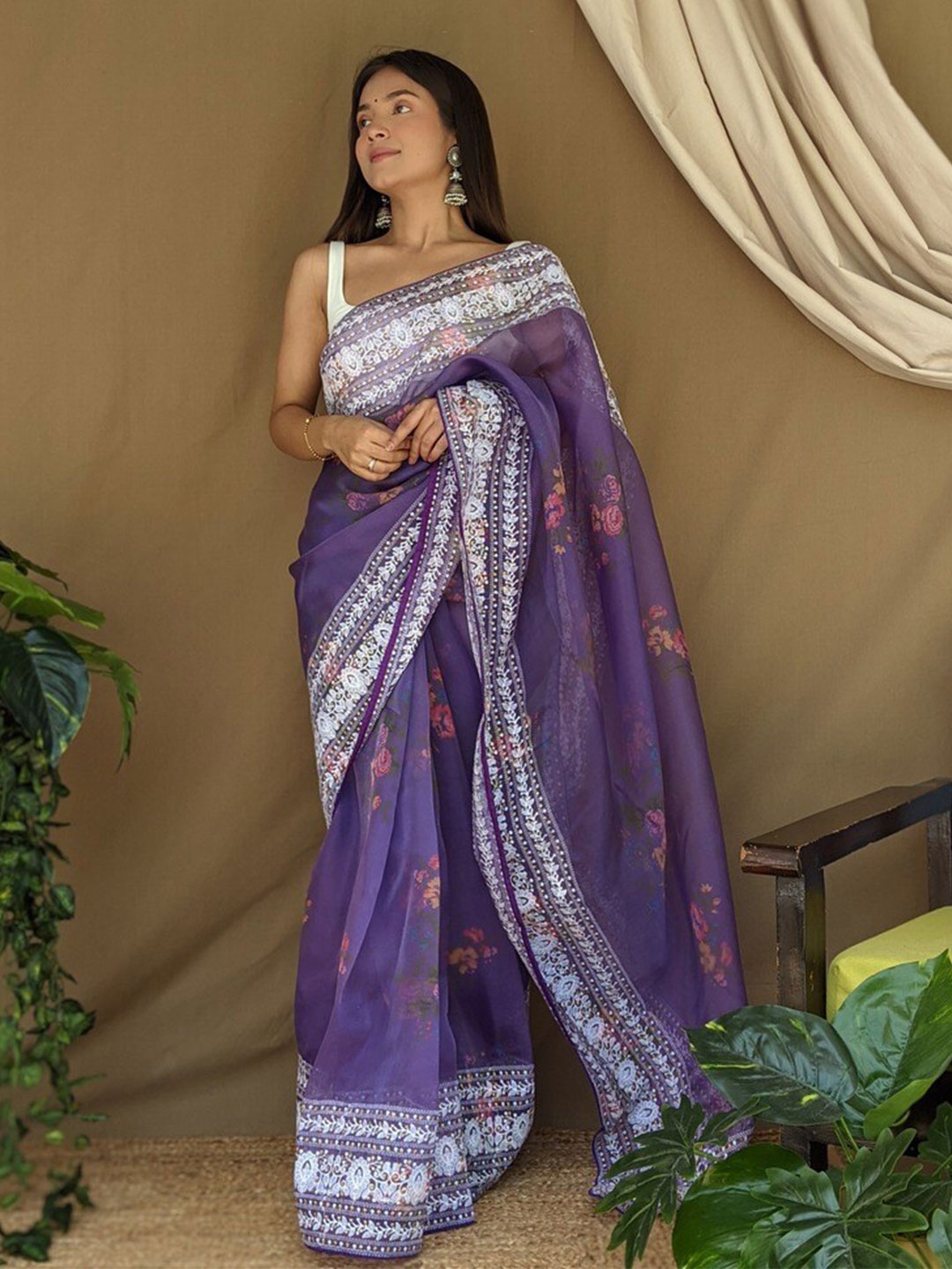 

Atulyam Tex World Floral Printed Embroidered Organza Saree, Purple
