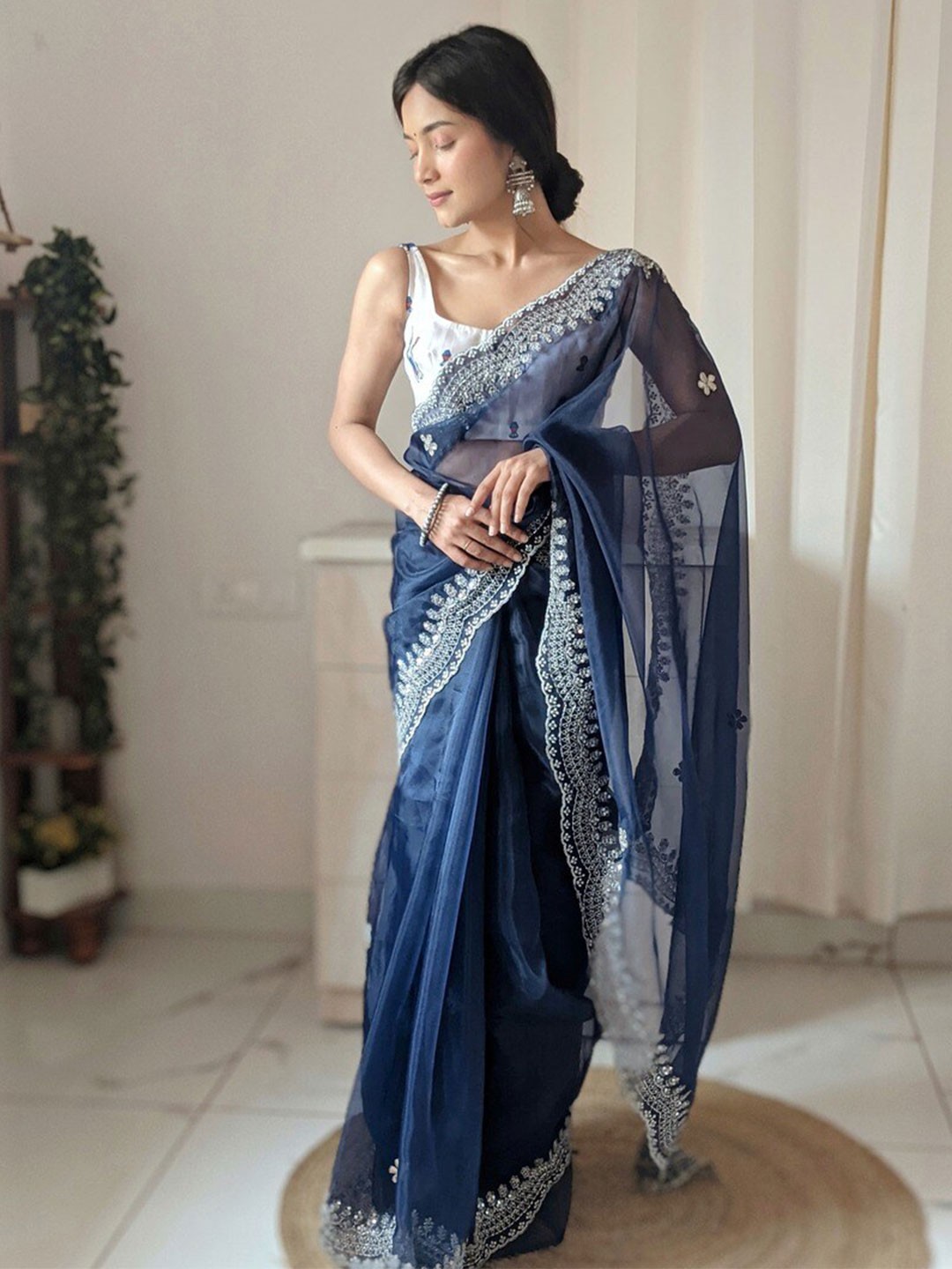 

Atulyam Tex World Floral Embroidered Organza Saree, Navy blue